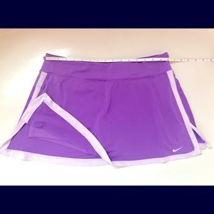 🎾 NIKE Tennis/Active Skort